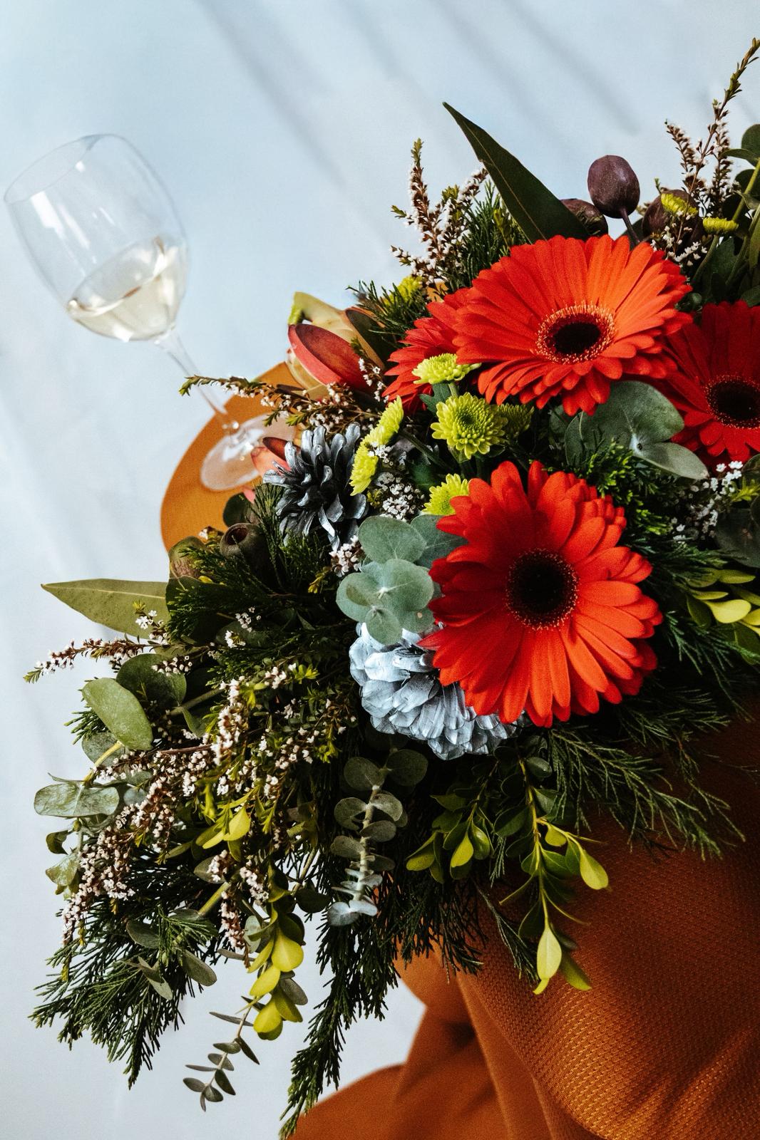 CHRISTMAS TABLE CENTRE